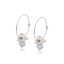 E-714 xuping fashion special design rhodium color synthetic zircon elegant ladies drop earrings